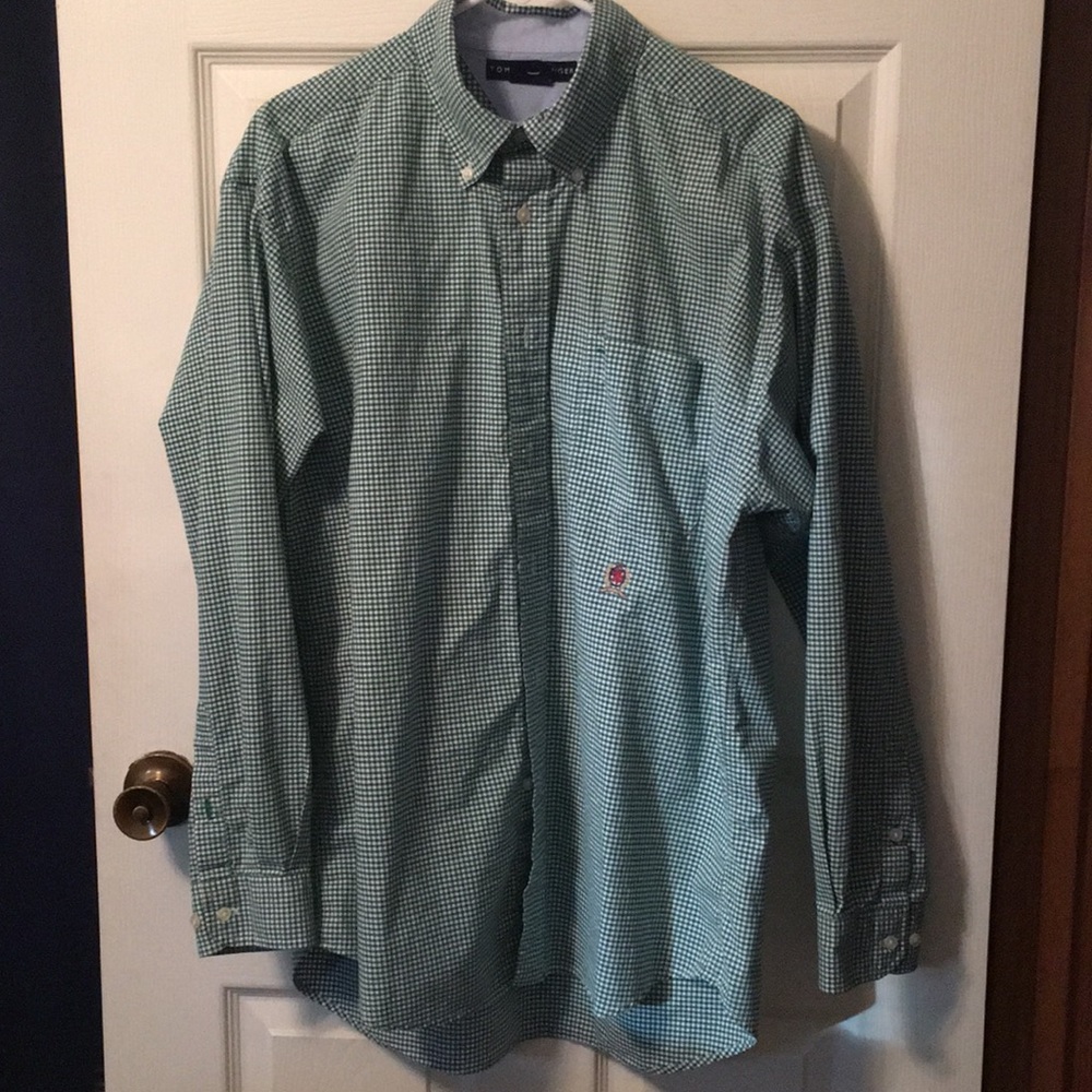 Men’s dress shirt